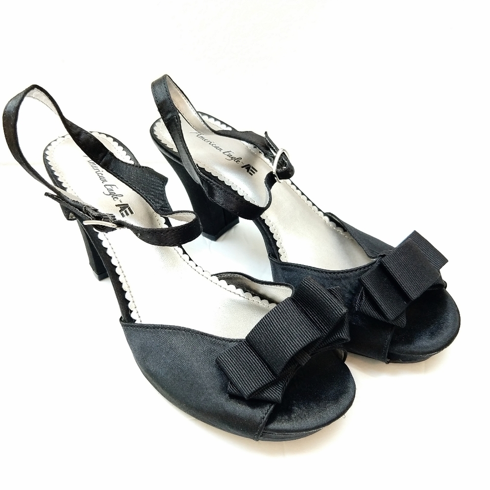 American Eagle Peep Toe Heels Black Ankle Strap Size 7